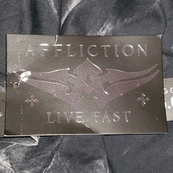Affliction 100% Cotton Studded T-shirt 2XL, NWT - Picture 5 of 8